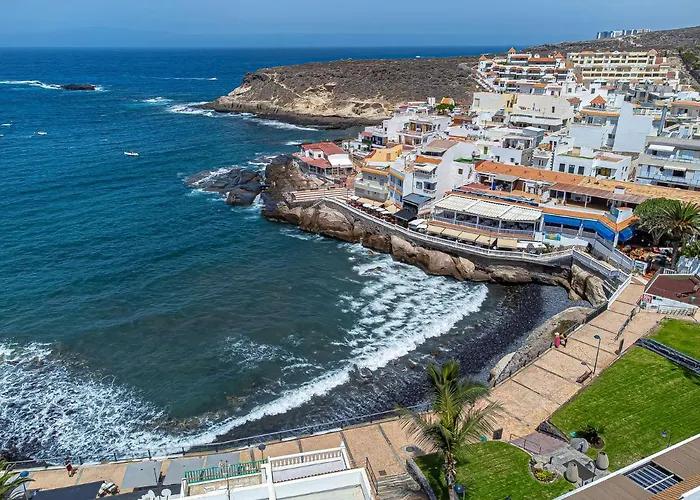 Апартаменты Terrazas La Caleta, Адехе