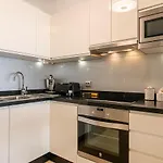 Terrazas La Caleta, 아파트