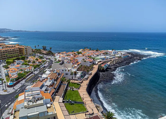 Terrazas La Caleta, * Costa Adeje (Tenerife)
